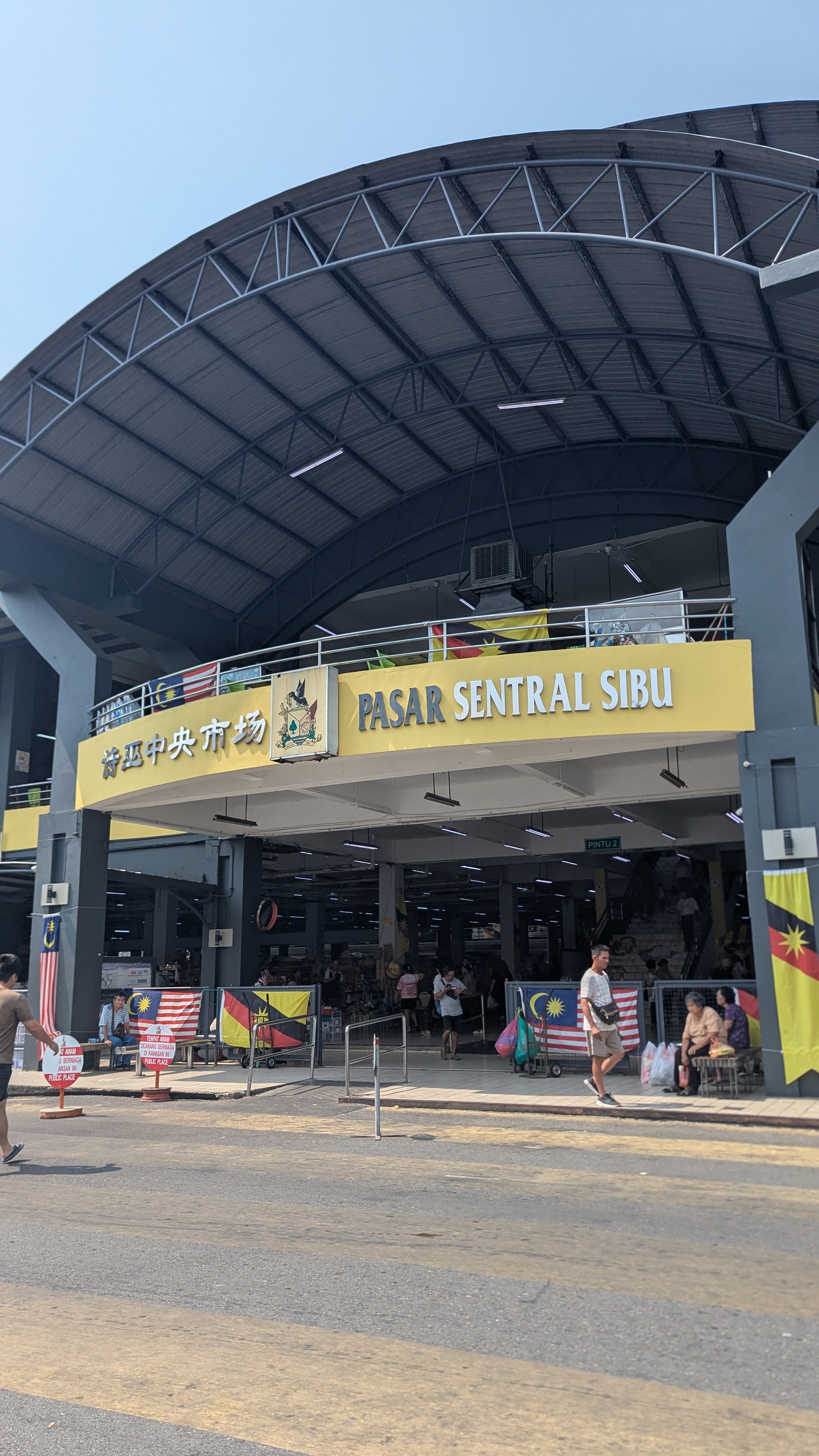 Pasar Sentral Sibu — Foto #08